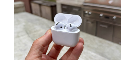 AirPods 5: шумоподавление появилось даже в младшей версии — какую брать и стоит ли менять прошлые